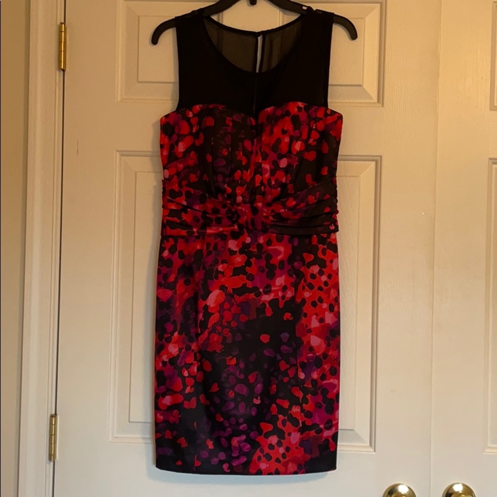 Short sleeveless special occasion dress